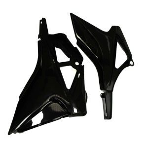 CUBIERTA LATERAL JGO. DM250X